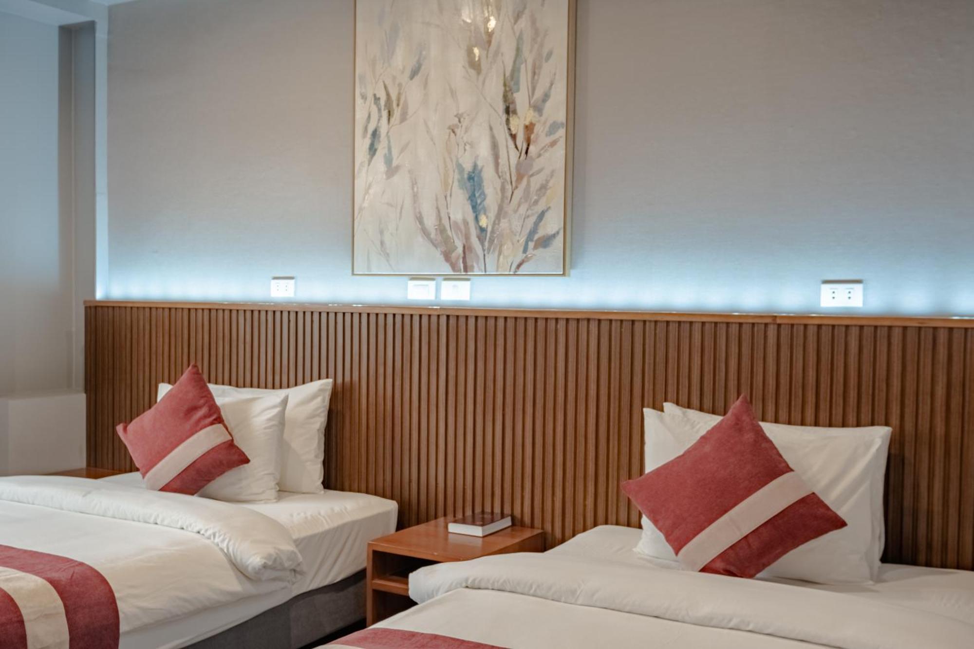 Kekehyu Business Hotel Valencia  المظهر الخارجي الصورة