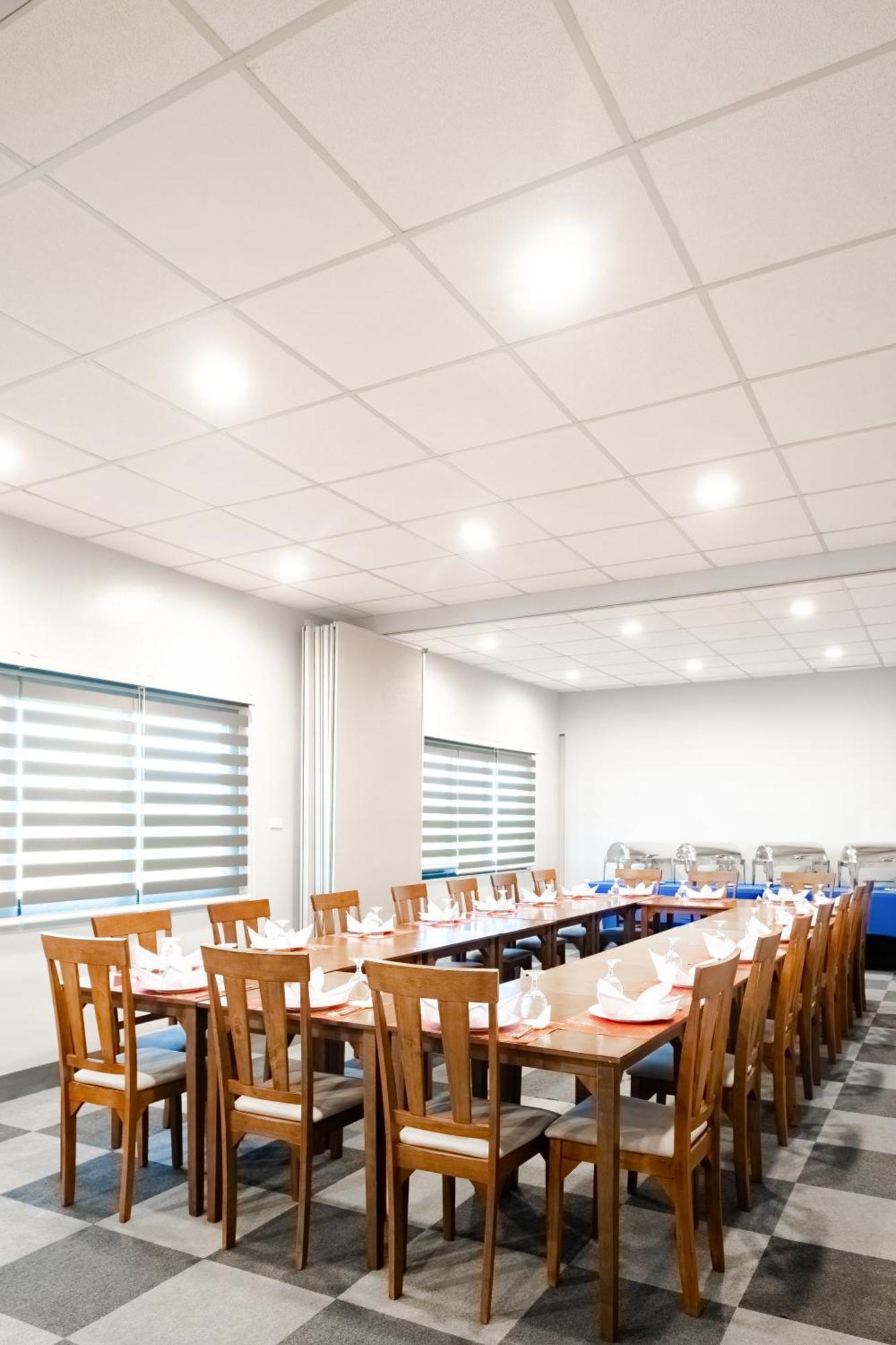 Kekehyu Business Hotel Valencia  المظهر الخارجي الصورة